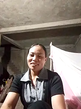 Snapshot of Ptmin005 chatting on October 17, 2025, 2:19 pm Ptmin005 online show from October 17, 2025, 2:19 pm