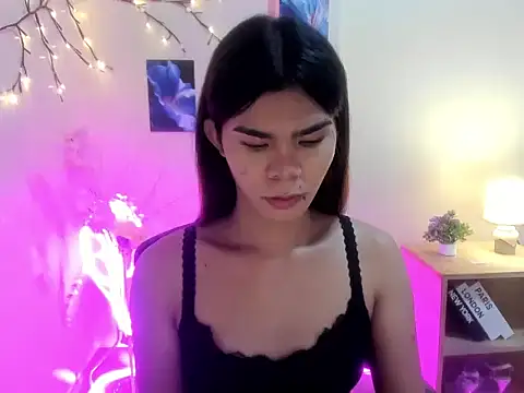 Snapshot of dianne_swift chatting on October 27, 2025, 3:21 am dianne swift online show from October 27, 2025, 3:21 am