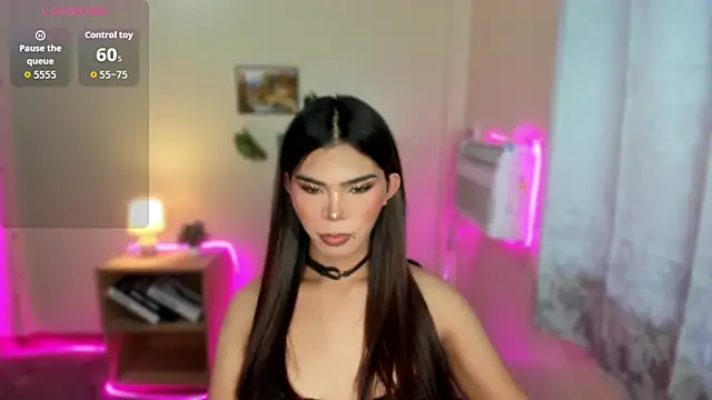 Snapshot of dianne_swift chatting on November 22, 2025, 4:44 am dianne swift online show from November 22, 2025, 4:44 am