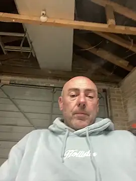 Richmcgee online show from March 25, 2026, 8:26 pm