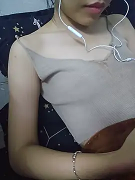  Thaotam  online show from May 31, 2026, 2:02 pm
