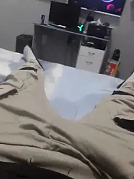 Snapshot of durellosbrodolone chatting on February 25, 2026, 9:57 pm durellosbrodolone online show from February 25, 2026, 9:57 pm