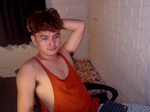 Snapshot of Tempting_jon chatting on June 4, 2026, 4:07 am Tempting jon online show from June 4, 2026, 4:07 am