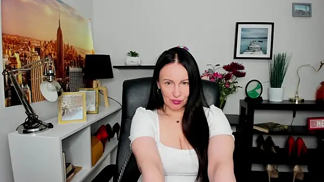Snapshot of Velvet_Jasmine chatting on September 16, 2025, 5:41 am Velvet Jasmine online show from September 16, 2025, 5:41 am