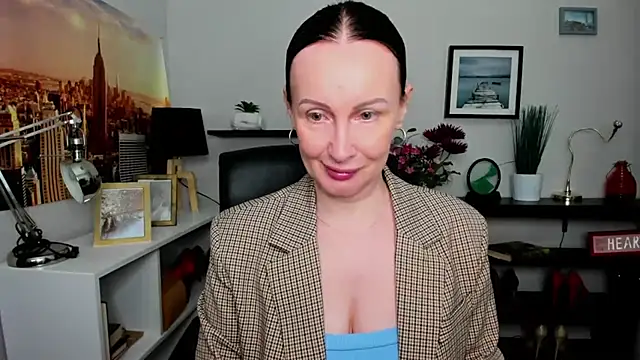Snapshot of Velvet_Jasmine chatting on September 19, 2025, 5:31 am Velvet Jasmine online show from September 19, 2025, 5:31 am