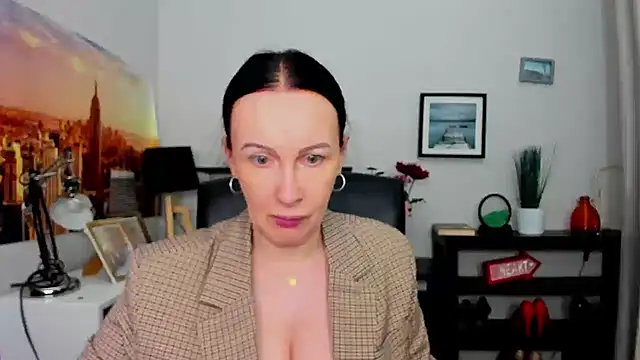 Snapshot of Velvet_Jasmine chatting on September 30, 2025, 5:23 am Velvet Jasmine online show from September 30, 2025, 5:23 am