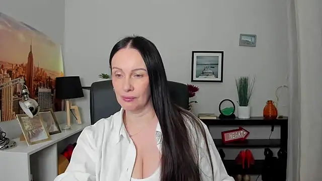 Snapshot of Velvet_Jasmine chatting on October 8, 2025, 5:27 am Velvet Jasmine online show from October 8, 2025, 5:27 am