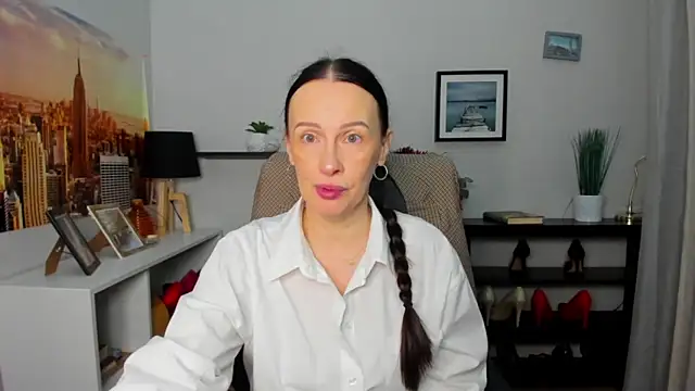 Snapshot of Velvet_Jasmine chatting on December 19, 2025, 6:20 am Velvet Jasmine online show from December 19, 2025, 6:20 am