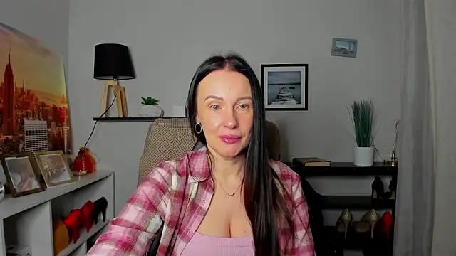 Snapshot of Velvet_Jasmine chatting on January 14, 2026, 6:30 am Velvet Jasmine online show from January 14, 2026, 6:30 am