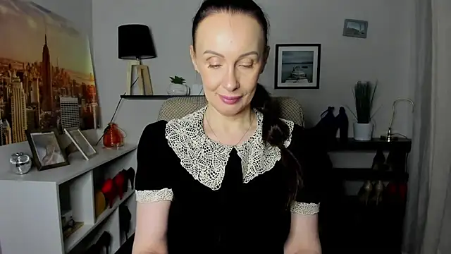 Snapshot of Velvet_Jasmine chatting on February 12, 2026, 6:30 am Velvet Jasmine online show from February 12, 2026, 6:30 am