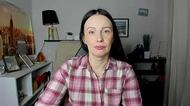 Snapshot of Velvet_Jasmine chatting on February 23, 2026, 6:22 am Velvet Jasmine online show from February 23, 2026, 6:22 am