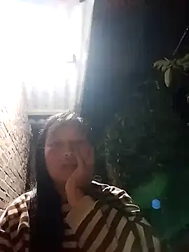 miss-su online show from September 28, 2025, 6:46 pm