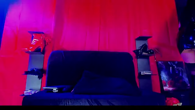 Snapshot of ArtemisaStone chatting on November 24, 2025, 11:04 pm ArtemisaStone online show from November 24, 2025, 11:04 pm