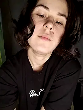 ToryTayler online show from November 20, 2025, 12:27 pm