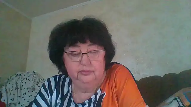 MilaSky5303 online show from November 25, 2025, 8:14 am