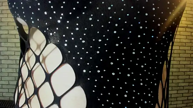 Briana 24 online show from December 20, 2025, 11:39 am