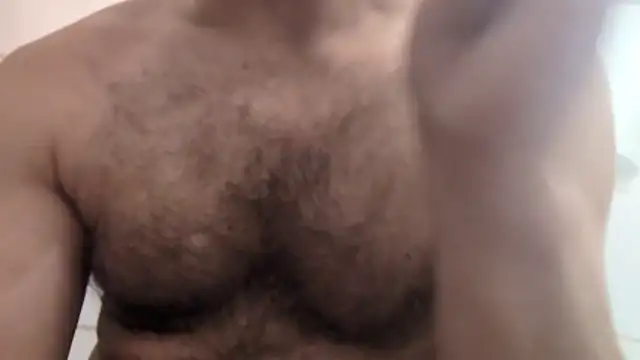 Snapshot of MC353535 chatting on January 18, 2026, 12:03 am MC353535 online show from January 18, 2026, 12:03 am