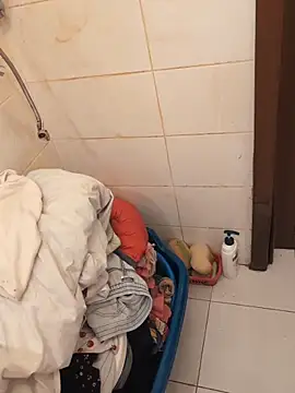 Snapshot of MC353535 chatting on February 21, 2026, 10:33 pm MC353535 online show from February 21, 2026, 10:33 pm