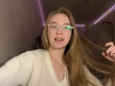 Snapshot of bellameow88 chatting on November 7, 2025, 3:34 pm bellameow88 online show from November 7, 2025, 3:34 pm