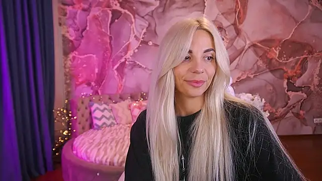 BellaRayyy online show from October 27, 2025, 2:04 am