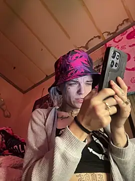 ittybittymeryssa online show from February 12, 2026, 11:27 am