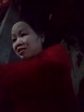  YooY  online show from October 3, 2025, 3:20 pm