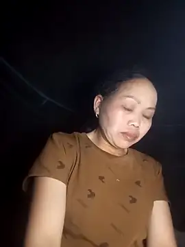  YooY  online show from October 11, 2025, 2:26 pm