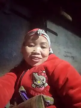  YooY  online show from December 19, 2025, 3:41 pm