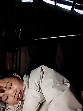  YooY  online show from January 13, 2026, 1:55 am