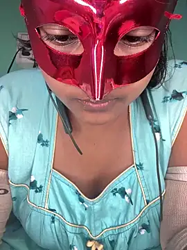 Snapshot of mimi87hoty chatting on March 1, 2026, 6:10 pm mimi87hoty online show from March 1, 2026, 6:10 pm