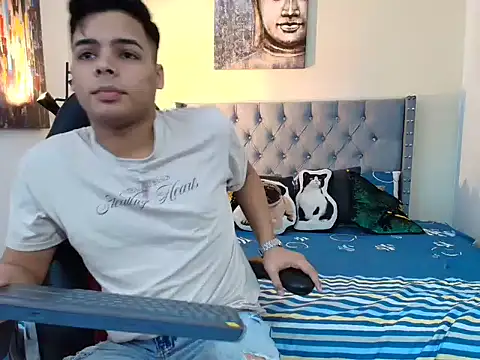 stewart mateo  online show from October 18, 2025, 2:03 am