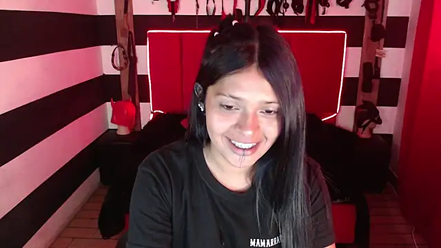 Snapshot of Lolitaa_ran chatting on September 17, 2025, 1:46 pm Lolitaa ran online show from September 17, 2025, 1:46 pm