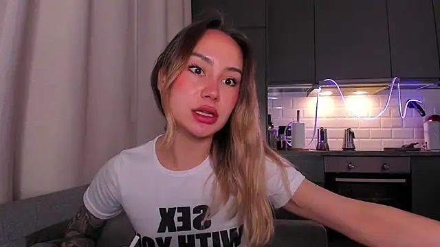 Snapshot of baobei03 chatting on November 13, 2025, 10:25 am baobei03 online show from November 13, 2025, 10:25 am