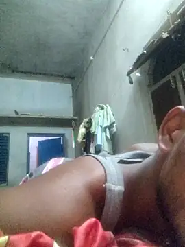 yours boyyy online show from September 16, 2025, 6:20 pm