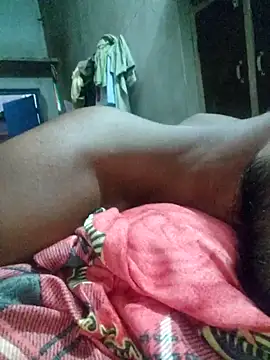 yours boyyy online show from September 17, 2025, 5:47 pm