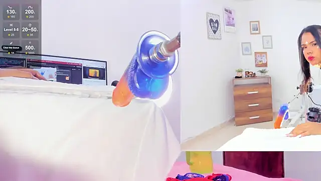 Rosy Emely online show from September 24, 2025, 9:34 am