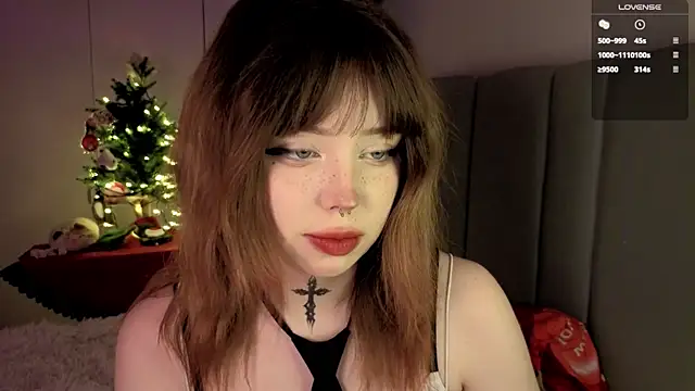 Snapshot of RileyVice chatting on January 9, 2026, 8:06 am RileyVice online show from January 9, 2026, 8:06 am