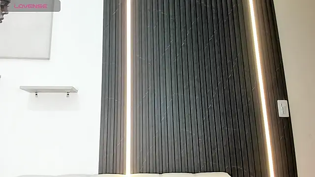 Gabrielaa Miller  online show from September 15, 2025, 7:47 pm