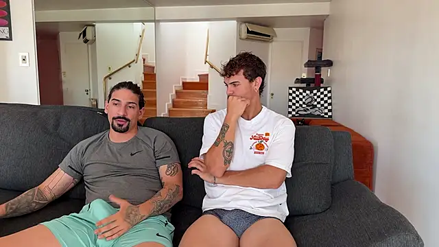 Snapshot of lenruy chatting on November 22, 2025, 6:29 pm lenruy online show from November 22, 2025, 6:29 pm