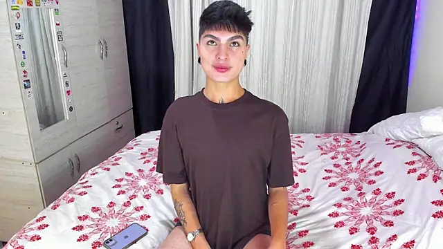 Dark luckyyy online show from December 23, 2025, 1:14 am