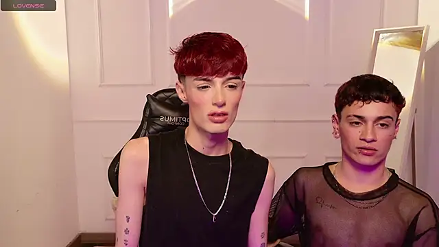 DougieXNova online show from November 2, 2025, 4:37 am