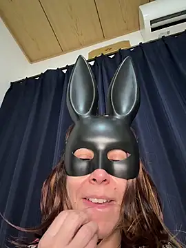 Sweet Bitter1 online show from September 18, 2025, 3:08 am