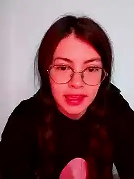 Snapshot of Kylie_Rivers chatting on October 1, 2025, 11:16 am Kylie Rivers online show from October 1, 2025, 11:16 am