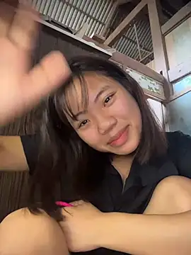 Snapshot of Kouis999 chatting on December 3, 2025, 2:30 am Kouis999 online show from December 3, 2025, 2:30 am