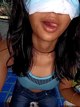 Snapshot of emali_baba chatting on February 10, 2026, 6:17 am emali baba online show from February 10, 2026, 6:17 am