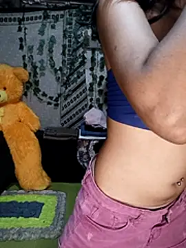 Snapshot of emali_baba chatting on February 23, 2026, 10:34 am emali baba online show from February 23, 2026, 10:34 am