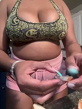 princesslivv online show from February 25, 2026, 6:12 am