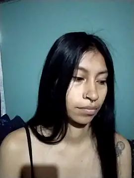 Snapshot of Pocahontas_tw chatting on December 22, 2025, 2:36 pm Pocahontas tw online show from December 22, 2025, 2:36 pm