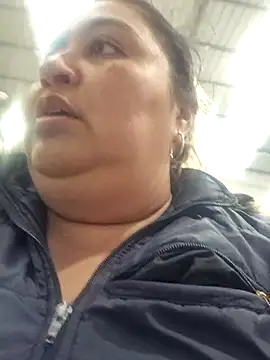 Snapshot of curvy_diva_ chatting on January 15, 2026, 10:13 pm curvy diva online show from January 15, 2026, 10:13 pm