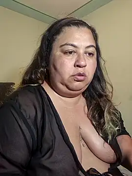 Snapshot of curvy_diva_ chatting on March 9, 2026, 11:14 am curvy diva online show from March 9, 2026, 11:14 am